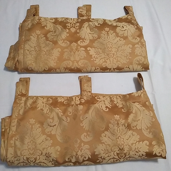 Croscill Home Damask Curtains Gold Color 2 Panels - Picture 1 of 10